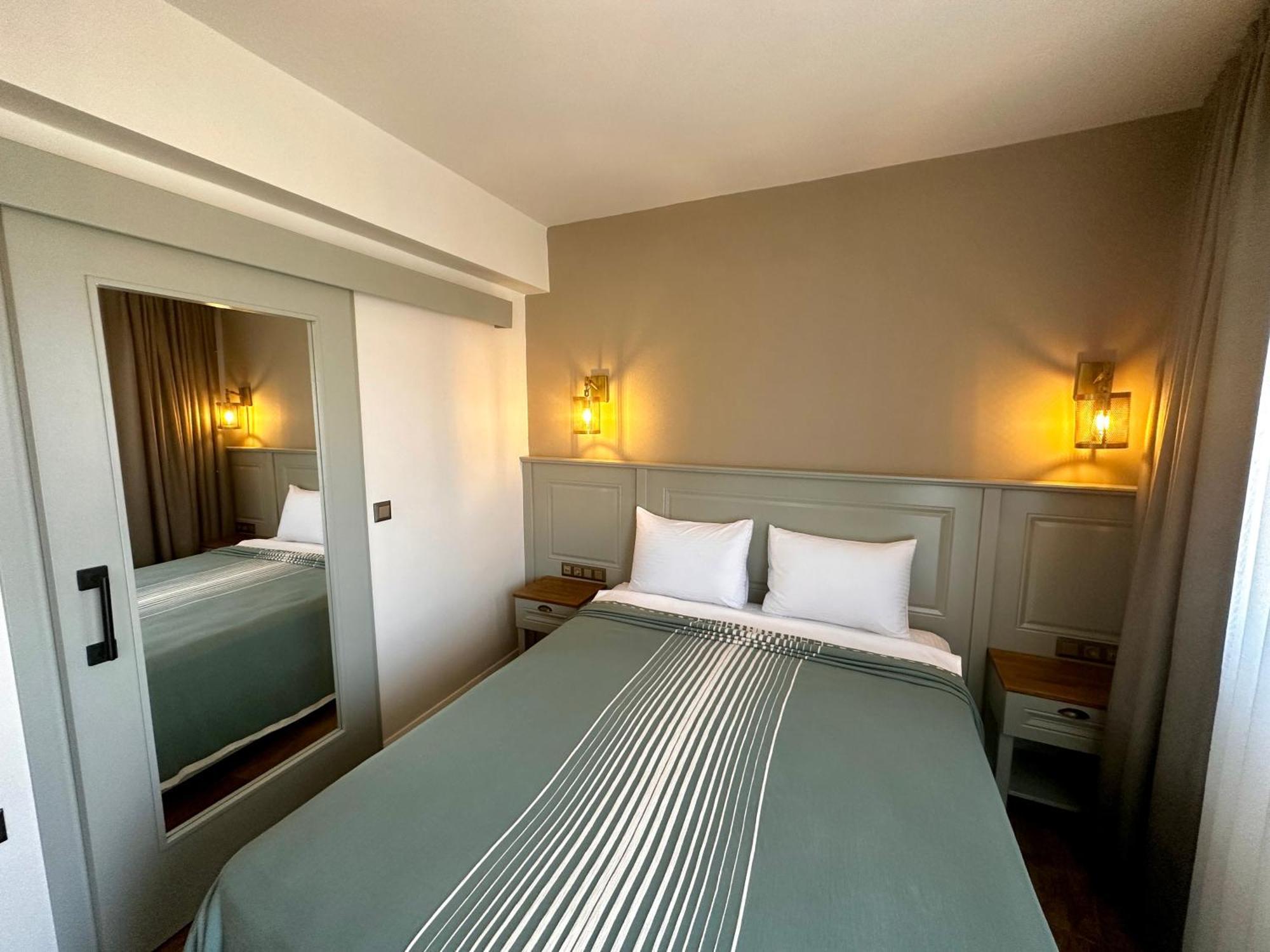 Oikos Bozcaada Aparthotel Exteriör bild