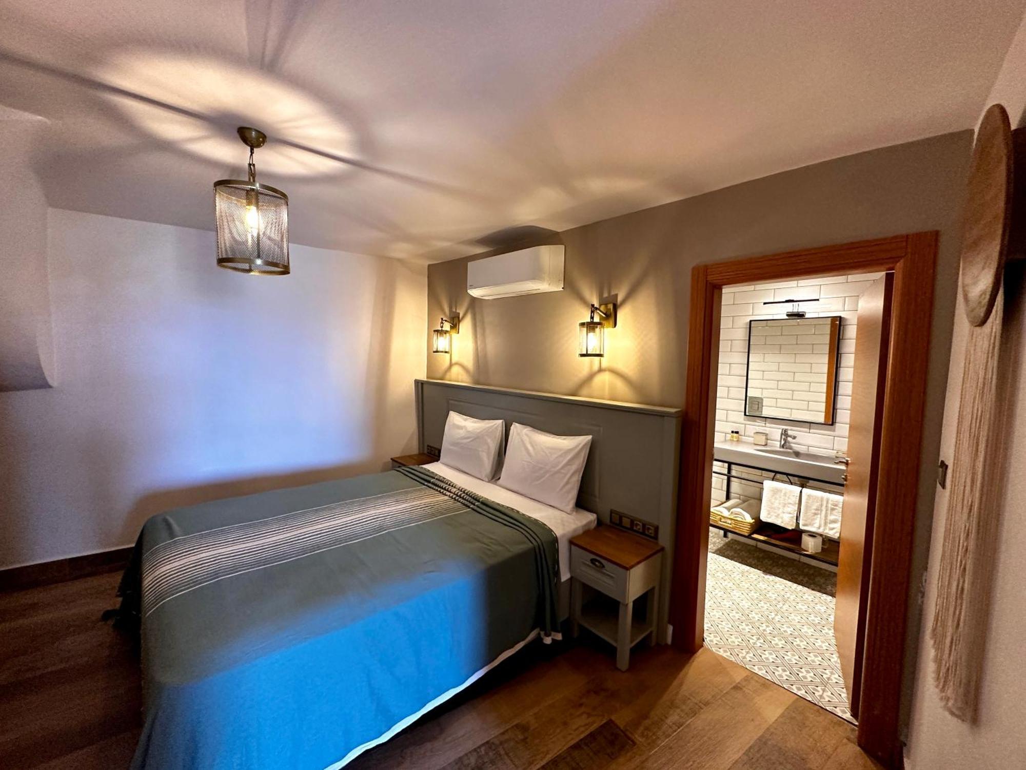 Oikos Bozcaada Aparthotel Exteriör bild