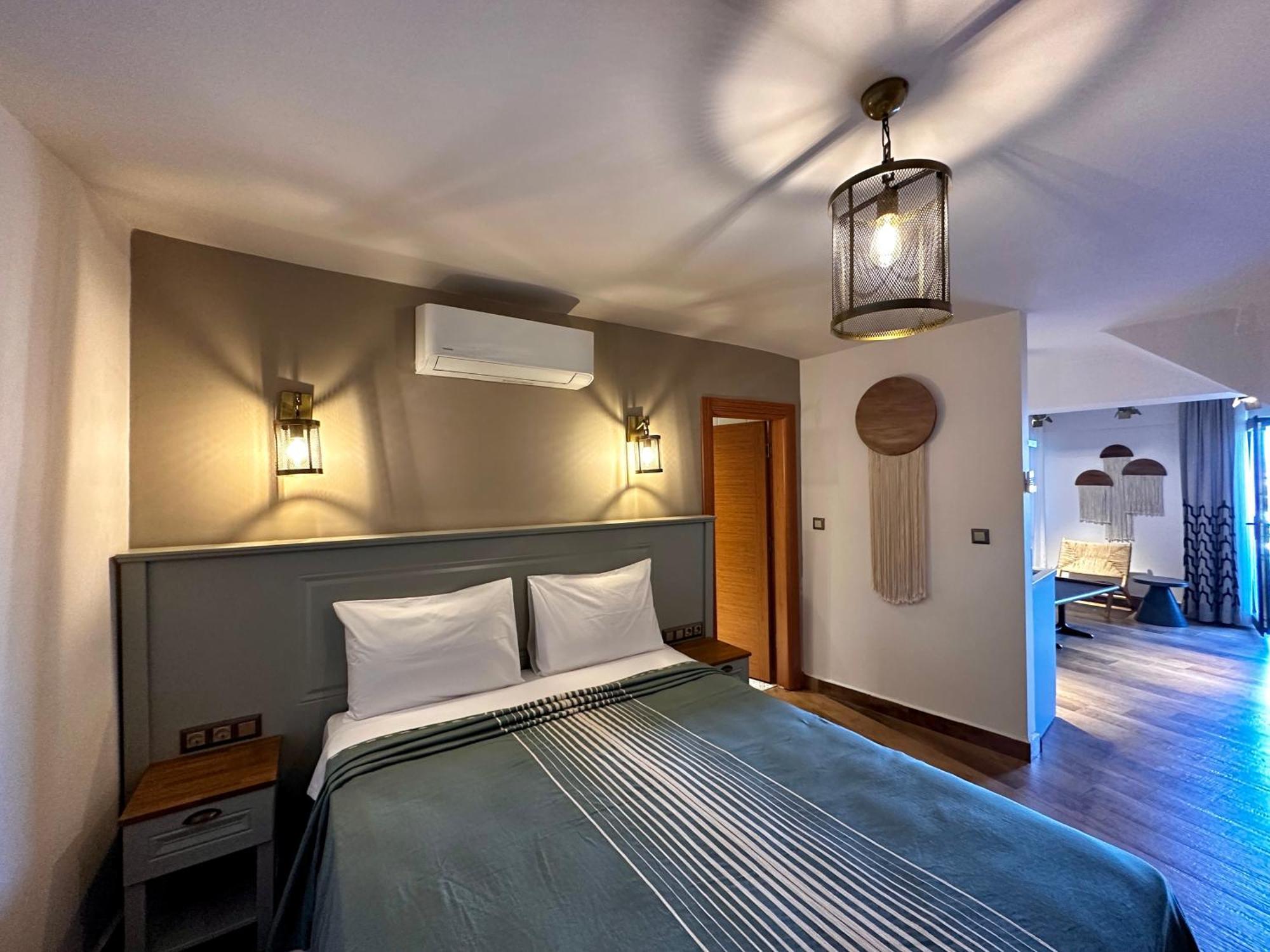 Oikos Bozcaada Aparthotel Exteriör bild